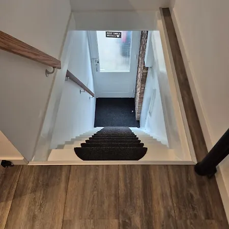 Falchenberch Apartment *