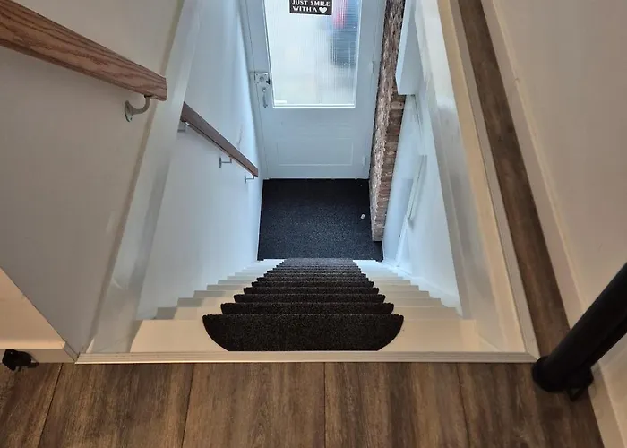 Falchenberch Apartman *